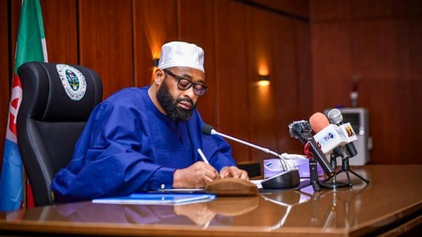 Mohammed-Umar-Bago, Governor of Niger State